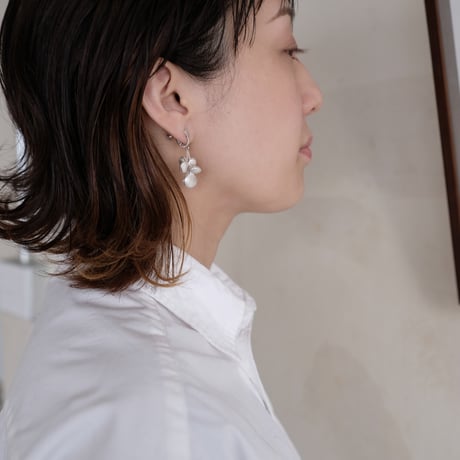 ヤマノイモのタネ2粒 earing （片耳）