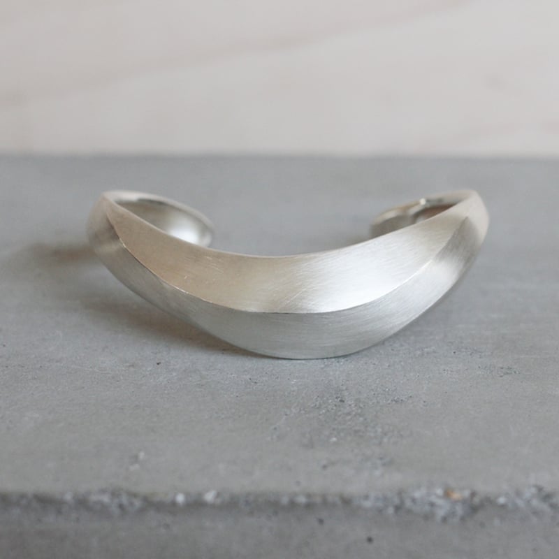 Nami bangle | 鶫 tsugumi 銀小物製作所 online store