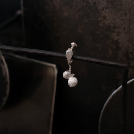 ヤマノイモのタネ S earing （片耳）