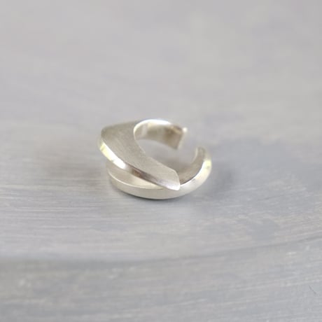 Vine silver earcuff