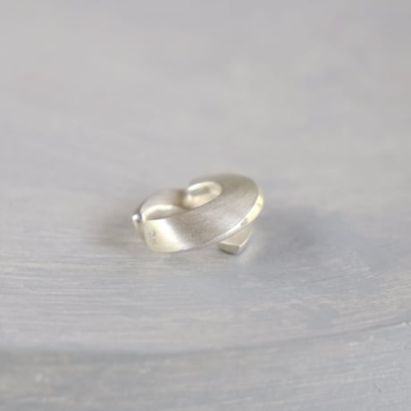 Vine silver earcuff