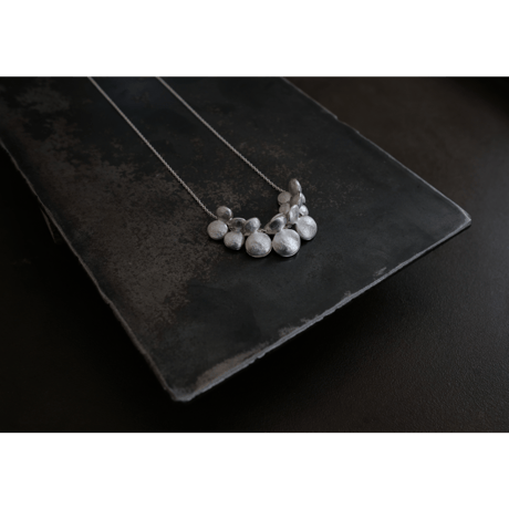 ヤマノイモのタネ　7粒　necklace