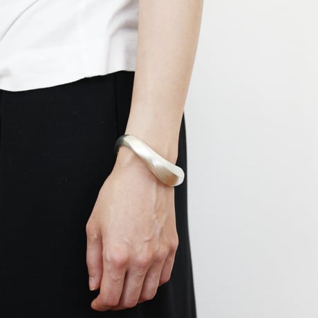 Nami bangle