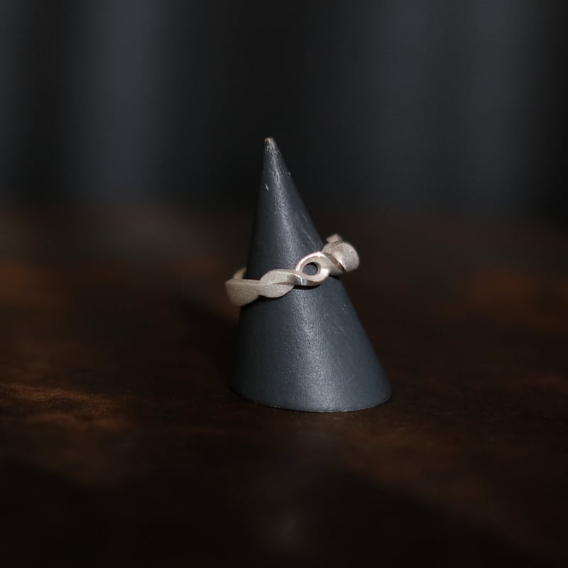 Kazenami Silver Pinky Ring | 鶫 tsugumi 銀小物製作所 Kazenami Silver Pinky Ring | 鶫 tsugumi 銀小物製作所