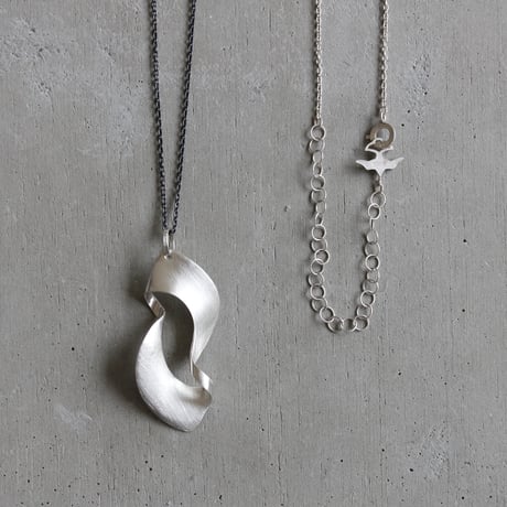 kanban silver necklace