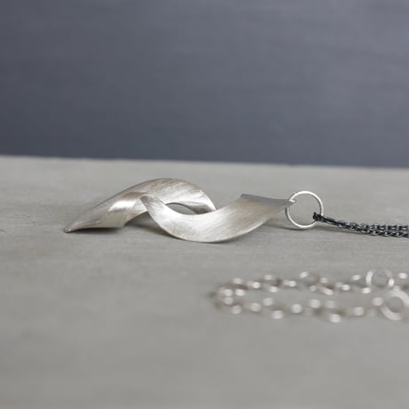 kanban silver necklace