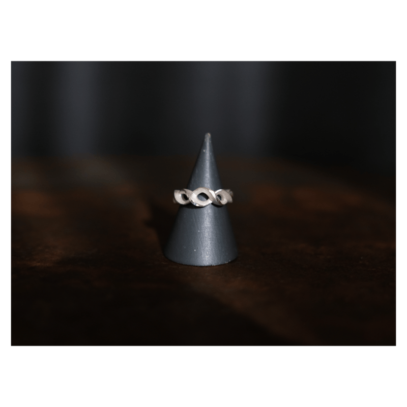 Kazenami Silver Pinky Ring | 鶫 tsugumi 銀小物製作所 Kazenami Silver Pinky Ring | 鶫 tsugumi 銀小物製作所