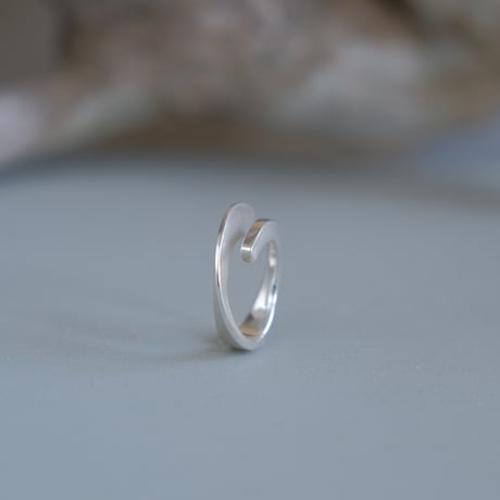 Vine silver ring
