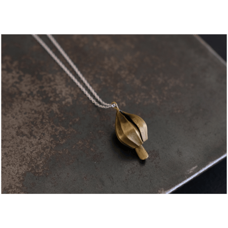アサツキのつぼみ　 Brass Necklace