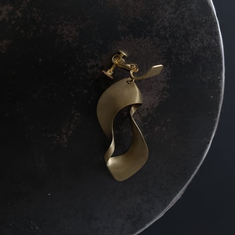 kanban brass earing