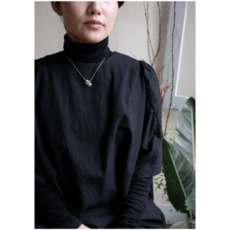 ヤマノイモのタネ　2粒　silver necklace