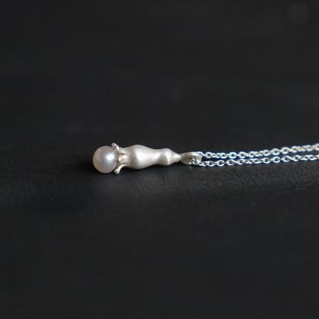 ワニグチソウ　Necklace
