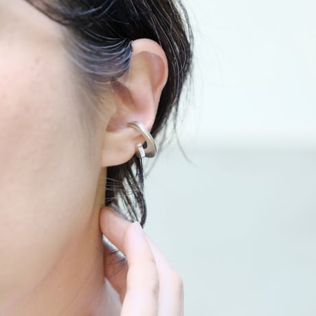 Vine silver earcuff