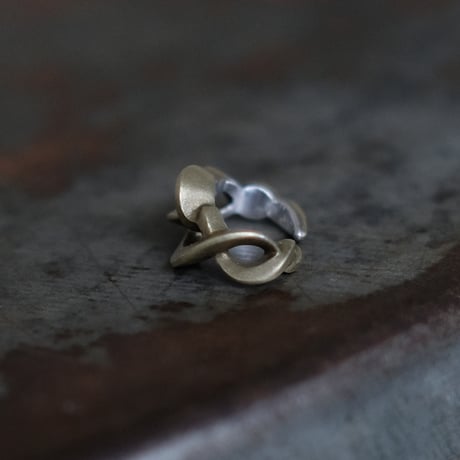 Kazenami Brass Ear cuff (M)