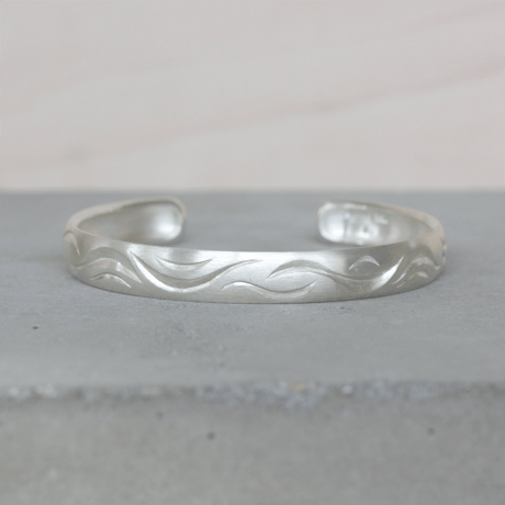 sazanami bangle