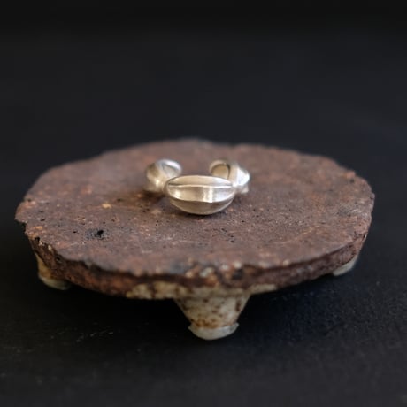 Asatsuki Tsubomi silver earcuff　(S)