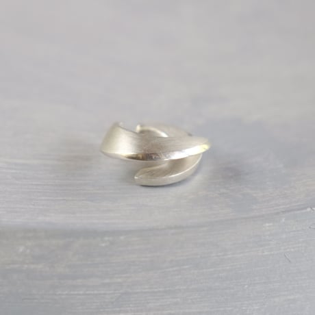 Vine silver earcuff