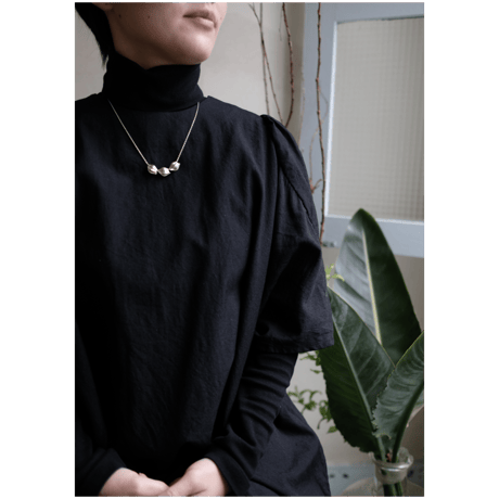 アサツキのつぼみ　3個　Silver Necklace
