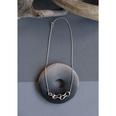 Black moor  3twist Silver Necklace