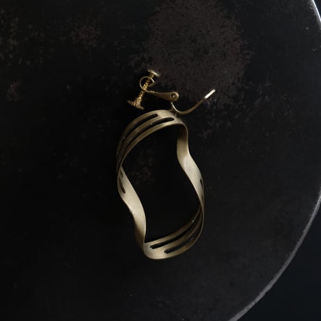 scala jewels brass earing