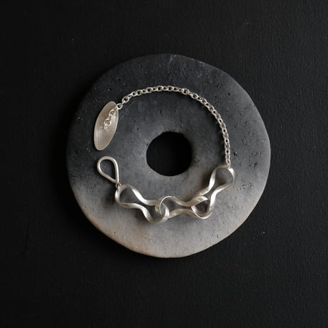 Black moor (M) 3twist Silver b Bracelet