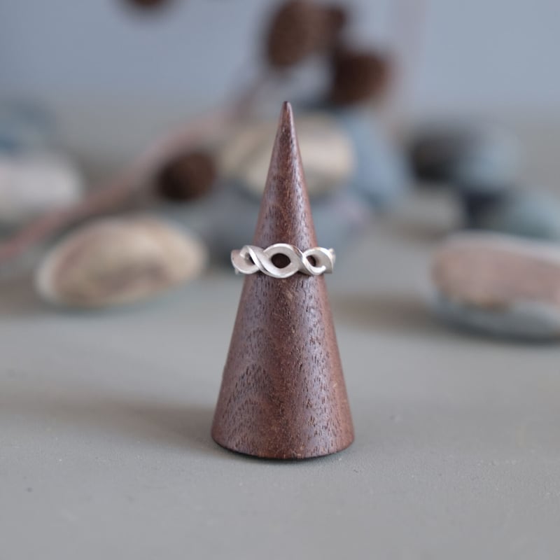 Kazenami Silver Pinky Ring | 鶫 tsugumi 銀小物製作所 Kazenami Silver Pinky Ring | 鶫 tsugumi 銀小物製作所