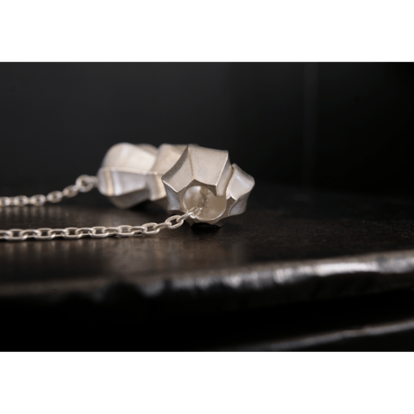 アサツキのつぼみ　3個　Silver Necklace