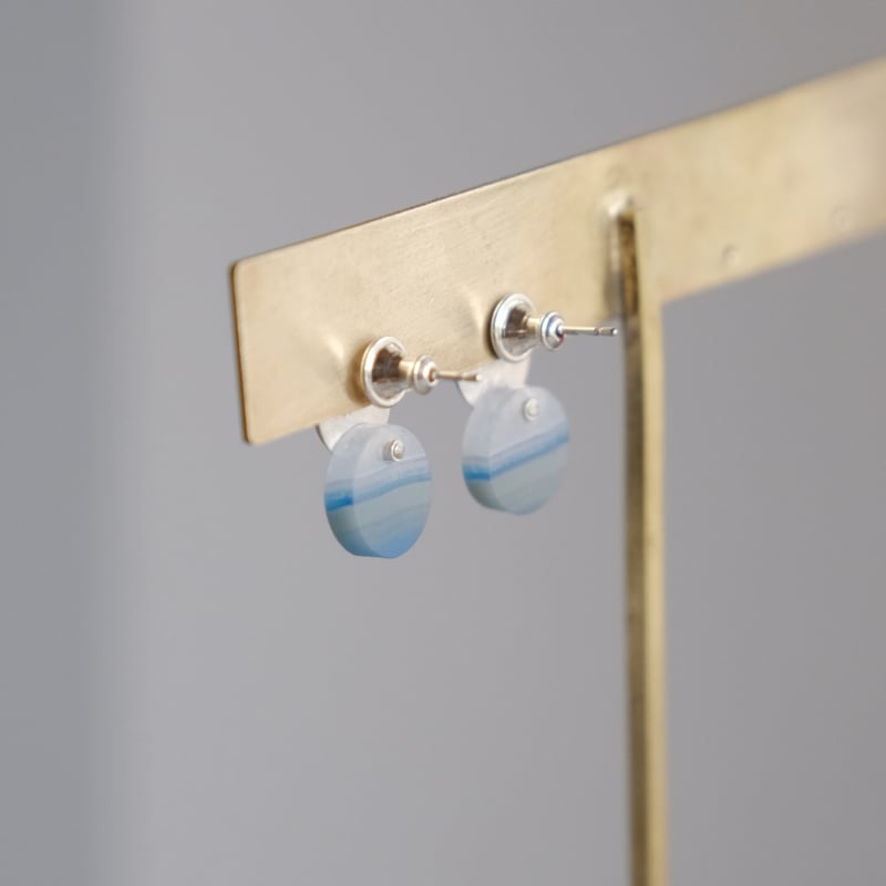 海子☺︎ 1点☆ ペアシェイプ型ブルーレースアゲートピアス 海子☺︎ 1点☆ ペアシェイプ型ブルーレースアゲートピアス 楽天