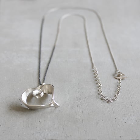 romana silver necklace