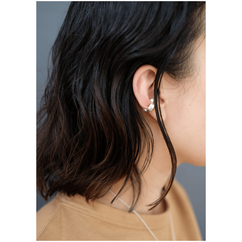 Asatsuki Tsubomi silver earcuff (S) | 鶫 tsugumi