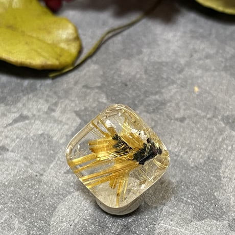 【高品質】太陽ルチルクォーツ　カボション　スクエア