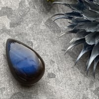 【高品質】ブラックラブラドライト　カボション　ペアシェイプ