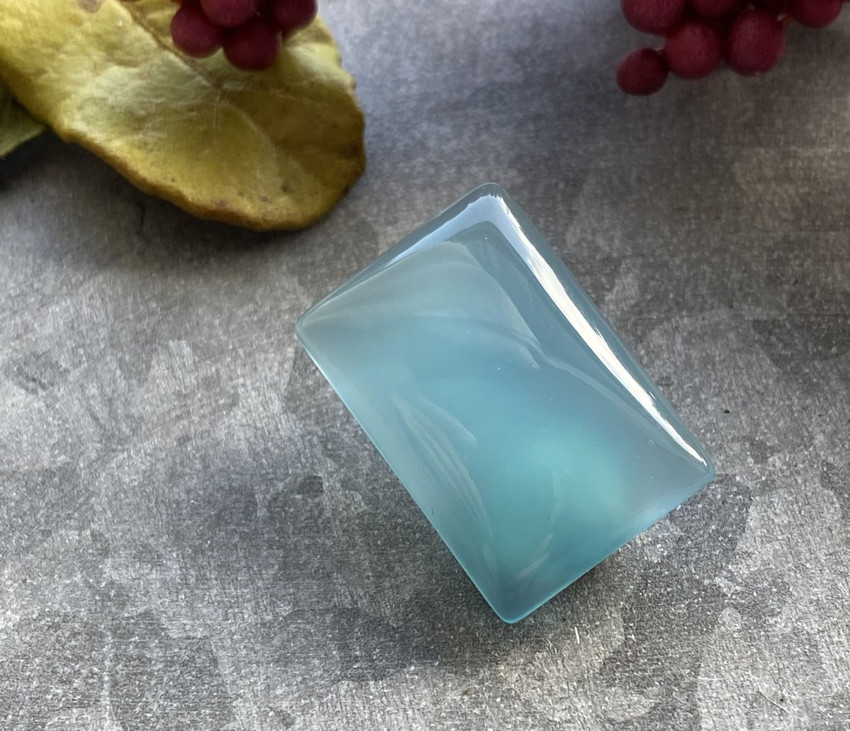 ペアシーブルーカルセドニー シーブルーカルセドニー ペアシェイプ カボション18×13mm 1個