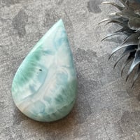 【癒しの波模様】ラリマー　カボション　ペアシェイプ