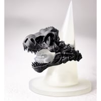 猫に恐竜”ティラノサウルス” / Cat in Dinosaur ”Tyrannosaurus” Ring
