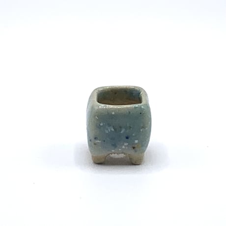 豆盆栽　玉木啓子造   No.１　【サイズ15mm以下】１点もの現物撮影