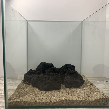 ブラック溶岩石Mサイズ   (約10cm〜15cm)　 6個セット(お得用）