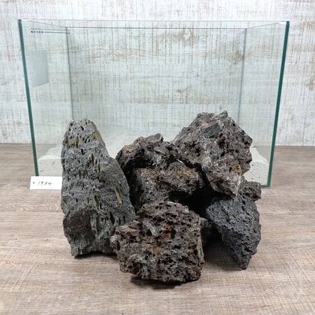 在庫限定】火山岩石 (10個セット） No.1934 自然なレイアウトを作るの