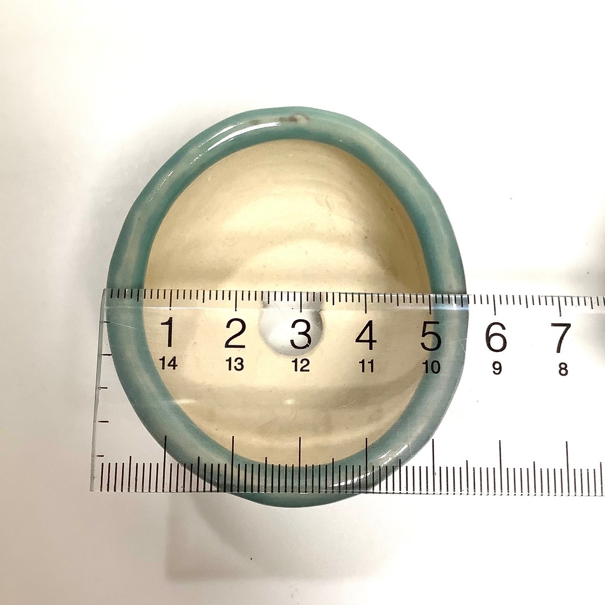 盆栽鉢 2鉢セット落款有りサイズ 楕円形型12㎝×9.3㎝