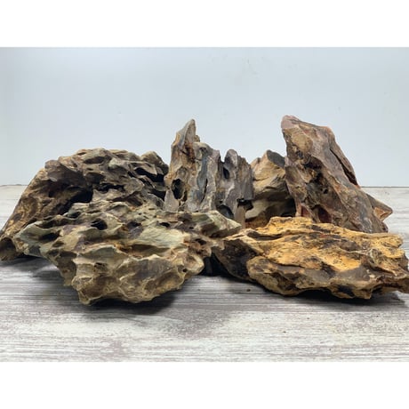 気孔石・大小MIX 　（大S 3㎏＋ミニSS１Kg ）セット
