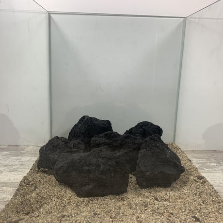 ブラック溶岩石Mサイズ   (約10cm〜15cm)　 6個セット(お得用）