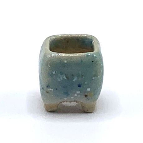 豆盆栽　玉木啓子造   No.１　【サイズ15mm以下】１点もの現物撮影