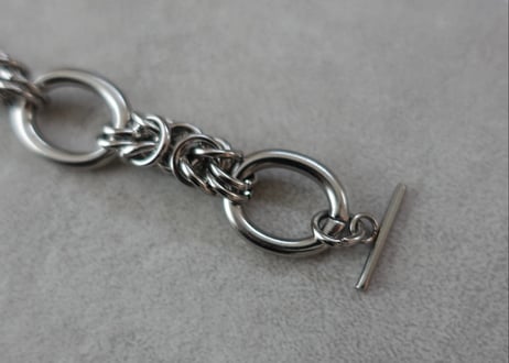 Bracelet 104