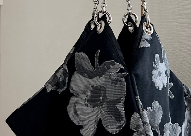 parachute 003 ／ black flower | miebow.