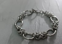 Bracelet 104