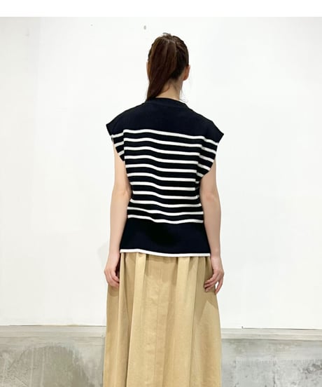 CLOSED/ニットベスト/Black stripes