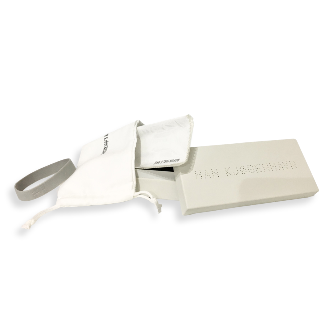 HAN KJOBENHAVN／サングラス／ﾌﾞﾗｯｸ&ﾌﾞﾗｯｸ | ETTA