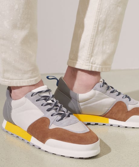 【残り僅か】CLOSED Men'sレースアップスニーカー/Brown oak