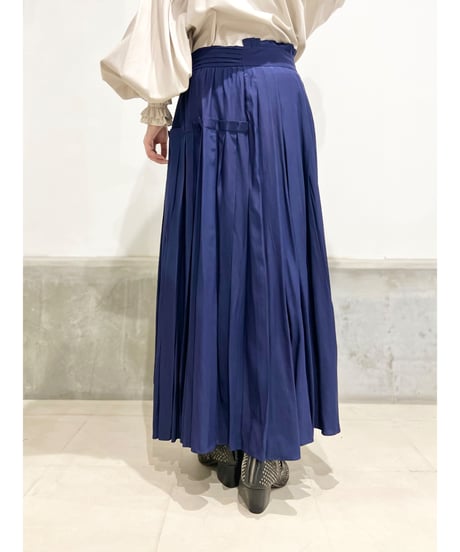 【残り僅か】 TEIJA/スカート/ｽﾑｰｽｸﾚｰﾌﾟSILK100％・ﾈｲﾋﾞｰ