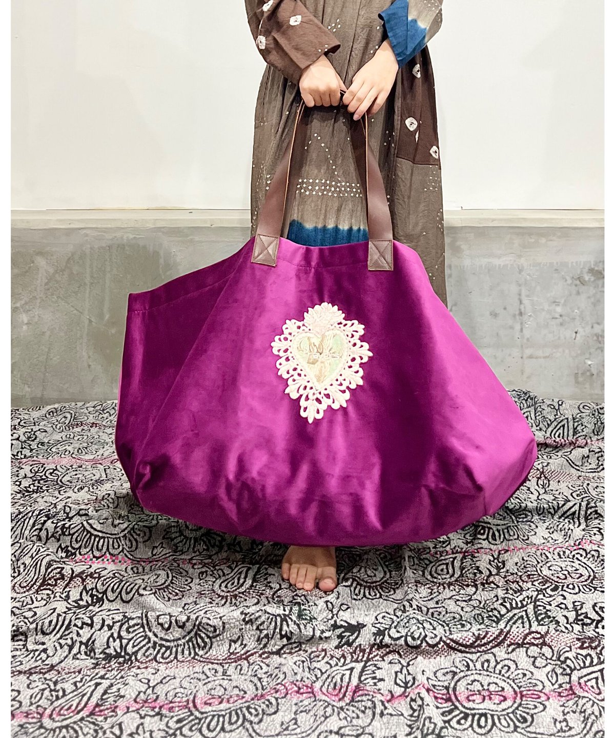 希少レア MARIA's BAG マリアズバッグ ラグジュアリー 刺繍バッグ 紫 ...